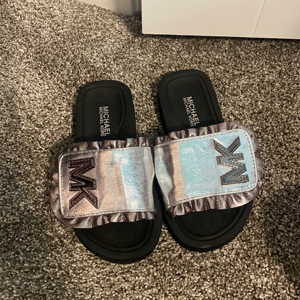 Toddler girls size 11 Michael Kors Slides